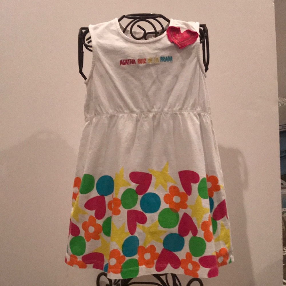 Girls dress